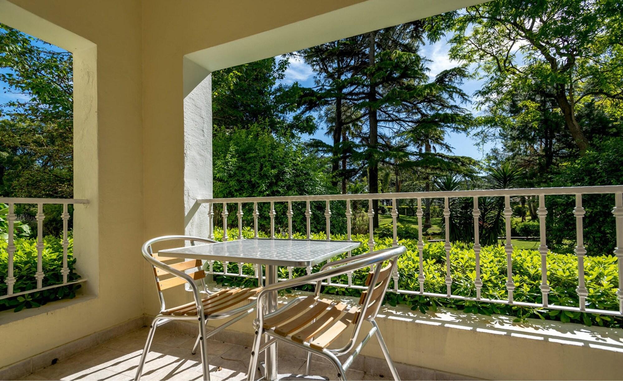 Parque Hotel Jean Clevers Punta del Este Buitenkant foto A balcony
